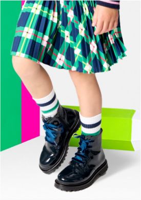 Marineblaue Lackboots