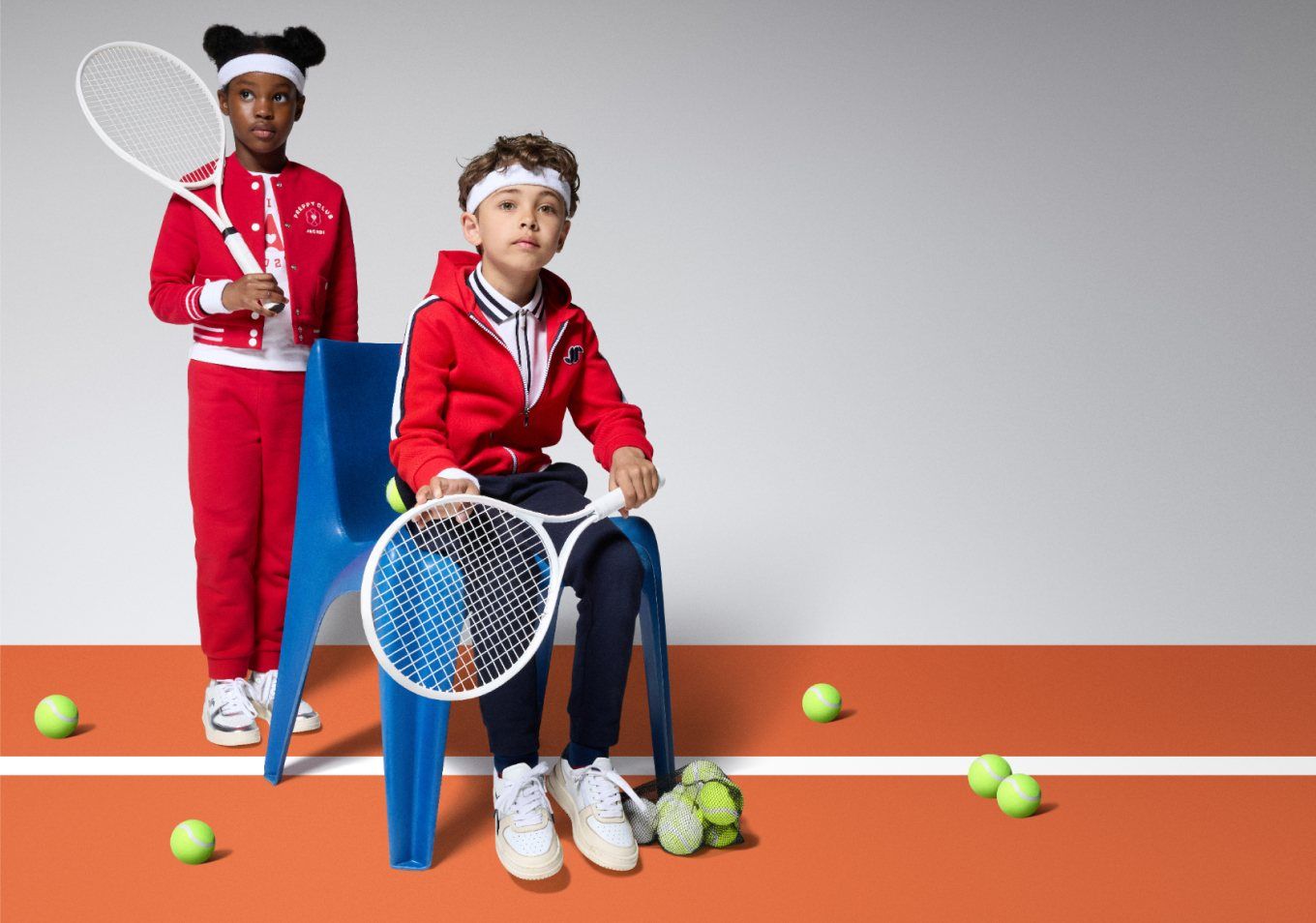 Kollektion Sportlich-Schick für Mädchen und Jungen