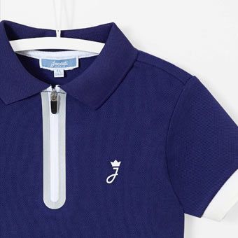 EINFARBIGES POLOSHIRT